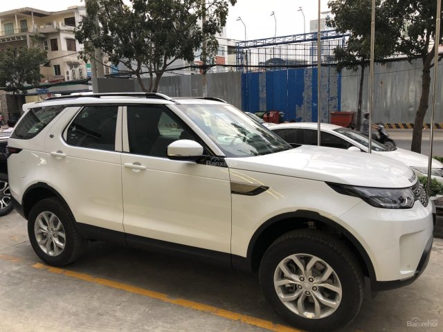 Bán xe giao sớm 0932222253 giá xe LandRover Discovery đời 2019, màu trắng, xám, đỏ, màu đồng 7 chỗ0