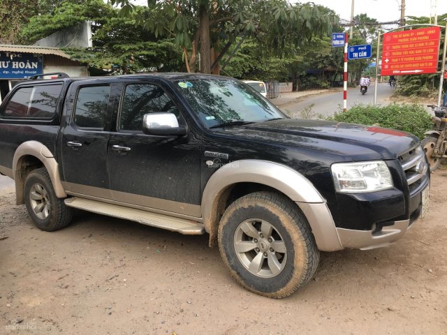 Cần bán xe Ford Ranger XLT năm sản xuất 2009, màu đen, xe nhập