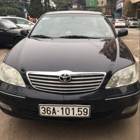 Bán Toyota Camry đời 2003, màu đen, 285 triệu