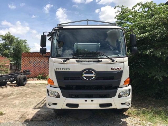 Hino 16 tấn thùng mui bạt dài 9.2m, trả góp