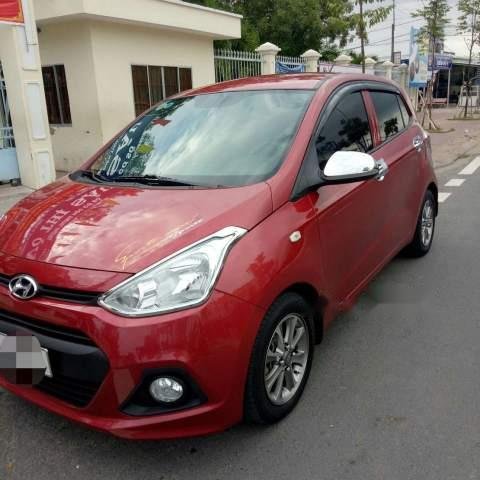 Cần bán gấp Hyundai Grand i10 sản xuất 2015, màu đỏ, nhập khẩu nguyên chiếc0