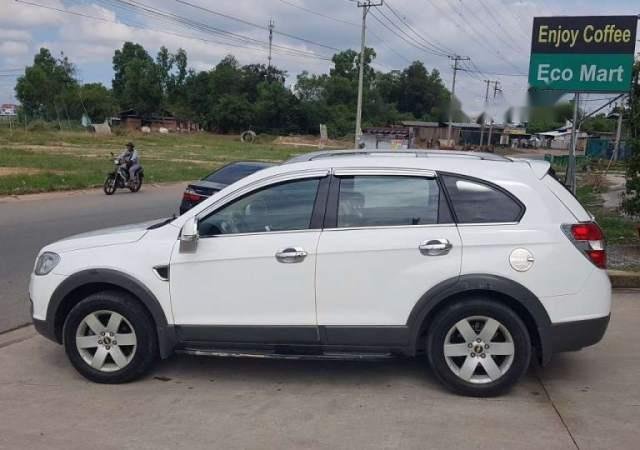 Bán ô tô Chevrolet Captiva đời 2007, màu trắng