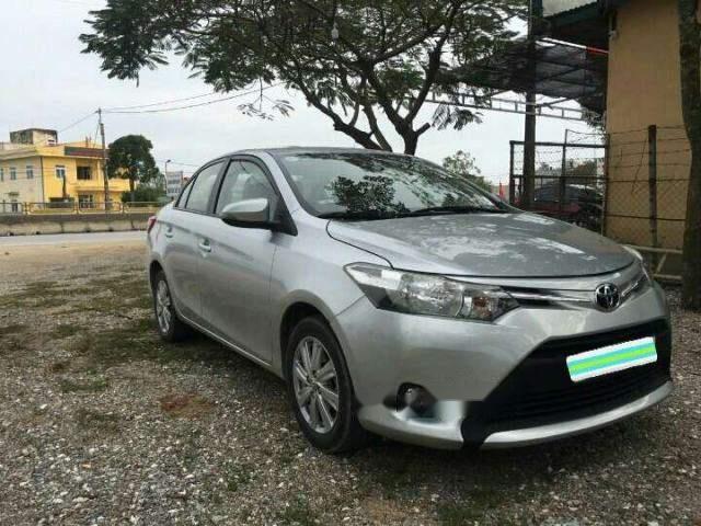 Chính chủ cần bán Toyota Vios E sx cuối 2015, xe gia đình không chạy taxi dịch vụ