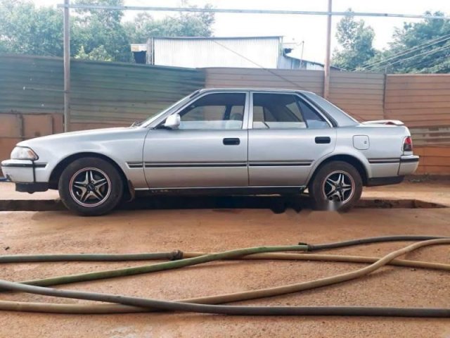 Bán ô tô Toyota Corona đời 1989, màu bạc, xe nhập