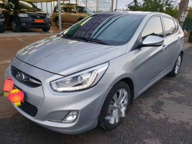 Bán Hyundai Accent năm sản xuất 2015, màu bạc, xe nhập 