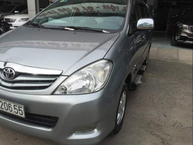 Bán Toyota Innova G SR sản xuất 2011, màu bạc giá cạnh tranh0