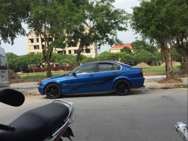 Cần bán BMW 3 Series 2000, màu xanh lam0