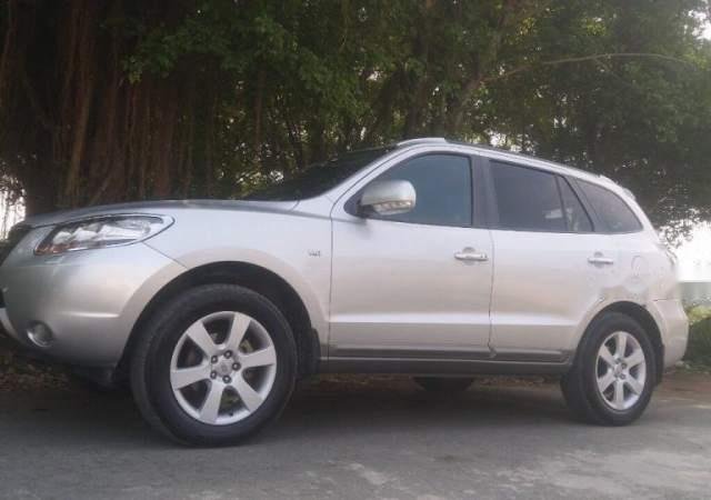 Bán Hyundai Santa Fe sản xuất 2009, màu bạc, xe nhập  