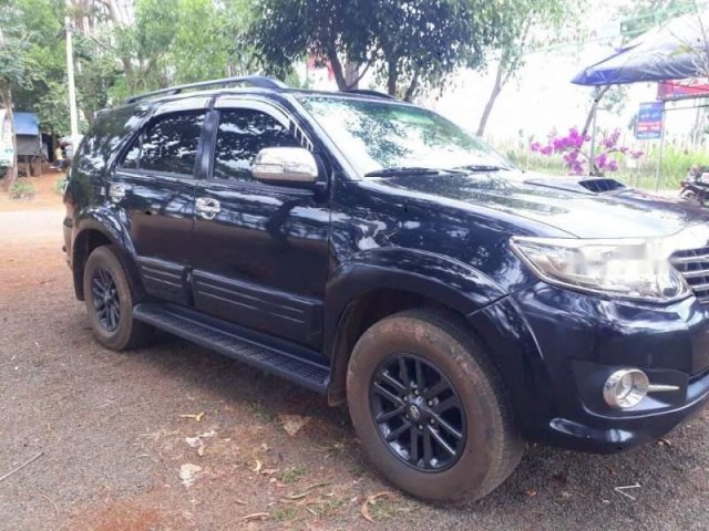 Bán xe Toyota Fortuner MT sản xuất năm 2016