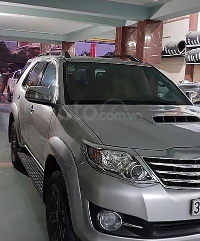 Cần bán gấp Toyota Fortuner G đời 2015, màu bạc, giá chỉ 820 triệu