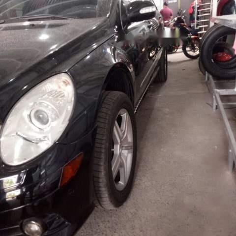 Bán Mercedes R500 năm sản xuất 2007, màu đen, xe nhập 0