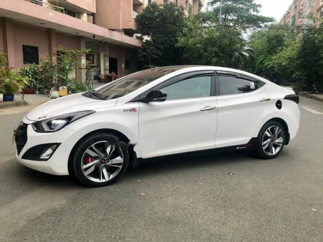 Bán Hyundai Elantra đời 2014, màu trắng, nhập khẩu 