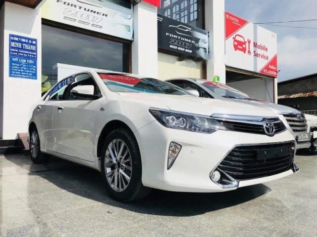 Cần bán xe Toyota Camry 2.5Q năm 2019, xe mới 100%