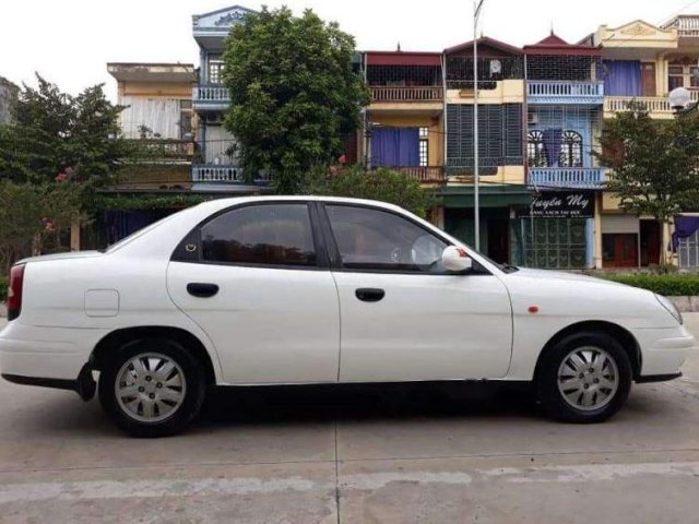 Bán Daewoo Nubira đời 2003, màu trắng giá cạnh tranh