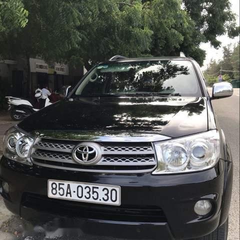 Bán xe Toyota Fortuner 2012, số sàn, máy dầu, giá 670tr0