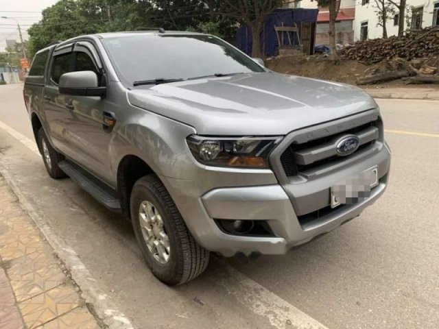 Bán xe Ford Ranger MT đời 2016, màu xám, xe đang nguyên bản