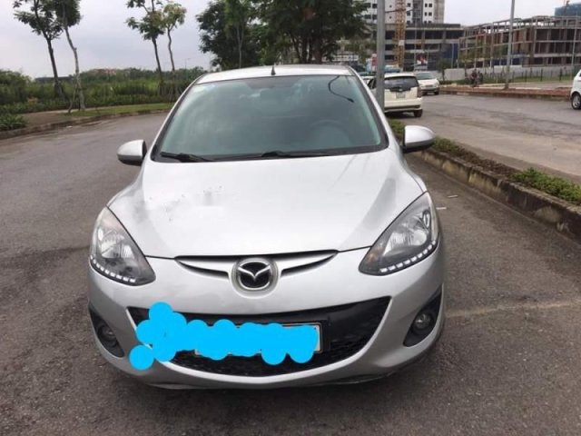 Bán xe Mazda 2 1.5AT, sản xuất 2011 màu bạc, lắp ráp trong nước