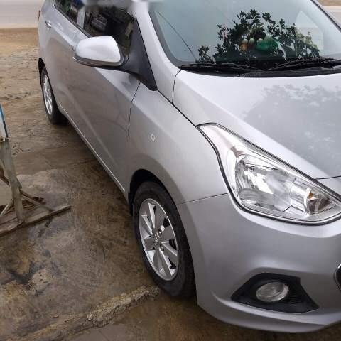 Chính chủ bán Hyundai Grand i10 2016, màu bạc, nhập khẩu