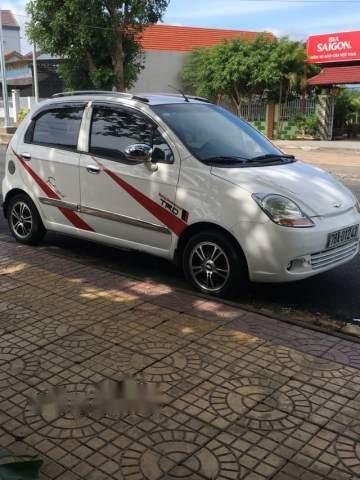 Cần bán xe Chevrolet Spark MT đời 2009, xe mới thay 4 lốp mới 98%