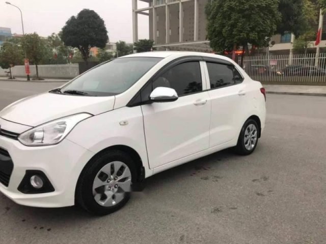 Bán Hyundai Grand i10 đời 2015, màu trắng, giá 328tr