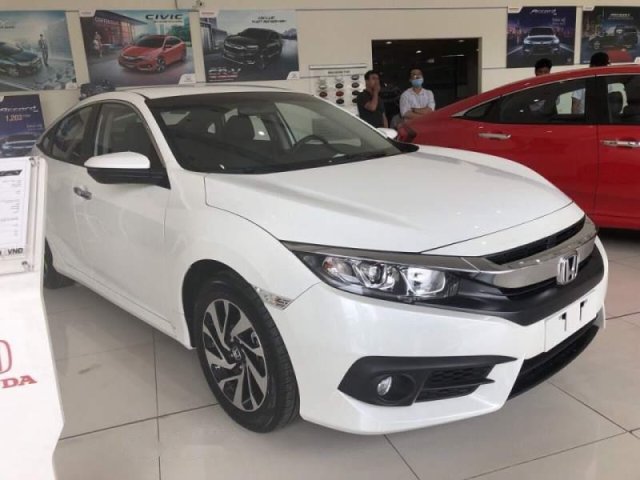 Bán Honda Civic sản xuất năm 2019, màu trắng, nhập khẩu