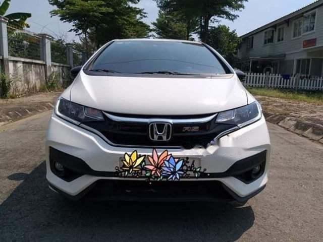 Bán Honda Jazz RS đời 2018, màu trắng, nhập khẩu  