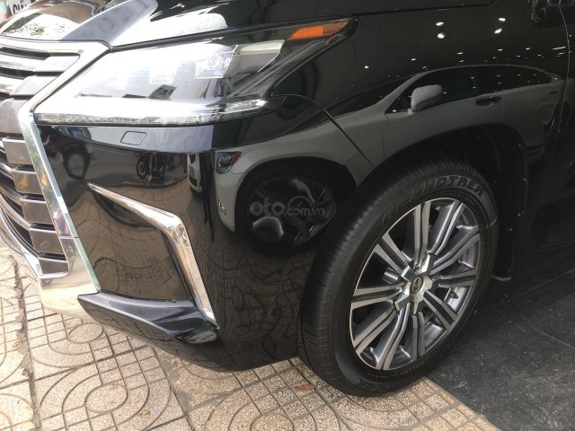 Bán Lexus LX570 2015 xe nhập Mỹ, xe đẹp đi rất 12000 miles, cam kết lượng bao kiểm tra hãng