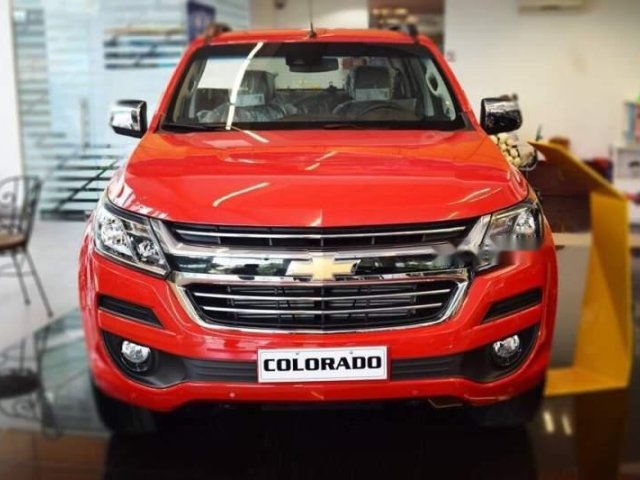 Cần bán Chevrolet Colorado năm 2018, màu đỏ