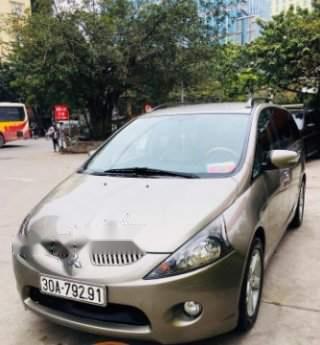 Bán ô tô Mitsubishi Grandis năm 2005 số tự động, giá 350tr