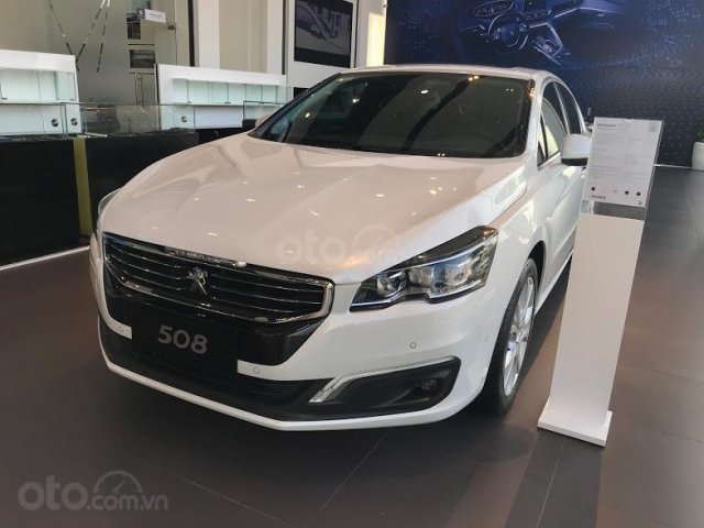 Bán Peugeot 508 1.6L Turbo đời 2015 nhập Pháp, màu trắng- đen khuyến mãi hấp dẫn, LH 0909076622 Ms. Hà