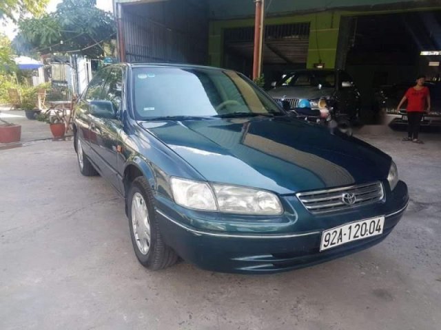 Bán ô tô Toyota Camry GLi 1998, màu xanh lục, xe gia đình, 215tr