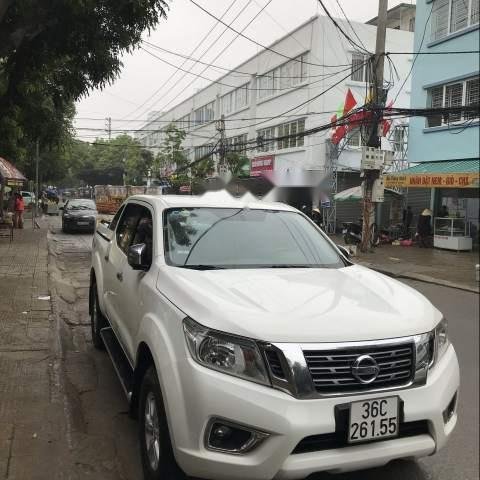 Cần bán Nissan Navara AT sản xuất 2016, xe nguyên bản chính chủ chạy chuẩn 6v