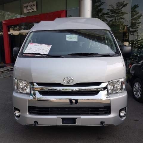 Bán xe Toyota Hiace năm sản xuất 2018, nhập khẩu nguyên chiếc