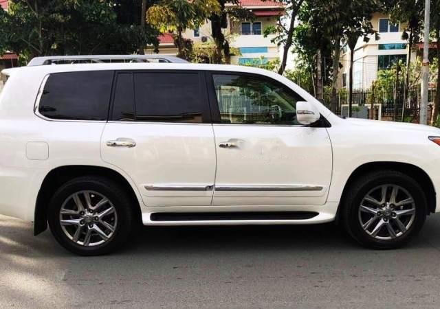 Bán Lexus LX 570 2018, màu trắng, xe nhập