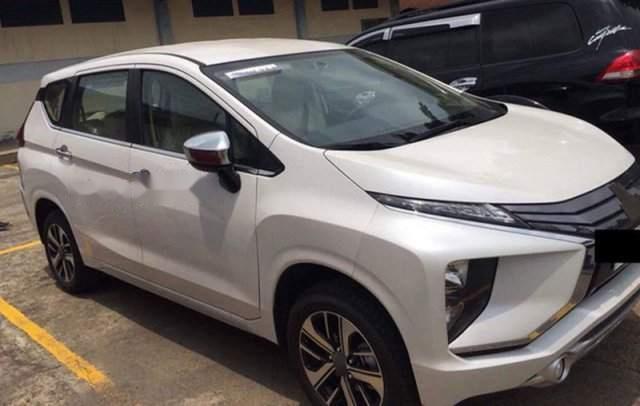 Cần bán lại xe Mitsubishi Xpander năm 2019, màu trắng, xe nhập