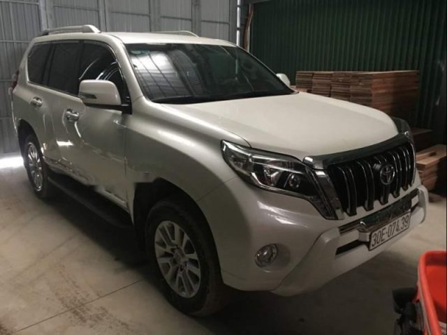 Cần bán lại xe Toyota Prado sản xuất năm 2016, màu trắng, giá tốt