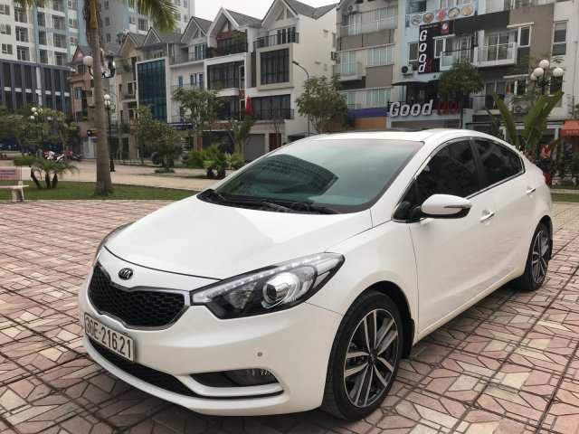 Bán xe Kia K3 2.0AT 2016, màu trắng