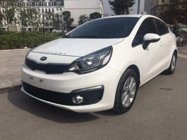 Bán xe Kia Rio đời 2017, màu trắng, nhập khẩu nguyên chiếc