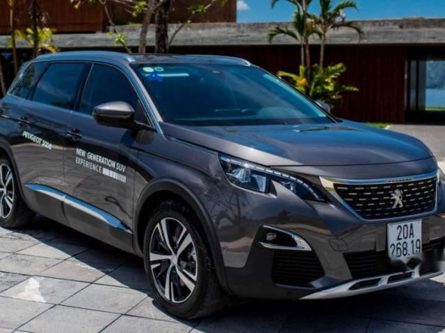 Bán xe Peugeot 3008 2019, màu đen, nhập khẩu nguyên chiếc 