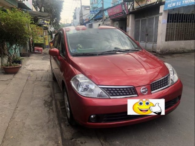 Cần bán xe Nissan Tiida 2008, màu đỏ, xe còn đẹp