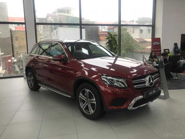 Bán Mercedes GLC200, full màu giá tốt, ưu đãi khủng, giao ngay - LH 0965075999