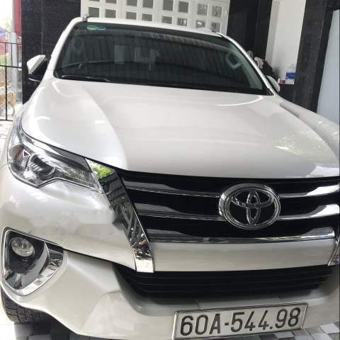 Cần bán xe Toyota Fortuner năm 2018, xe mới như xe hãng, chưa 1 vết trầy