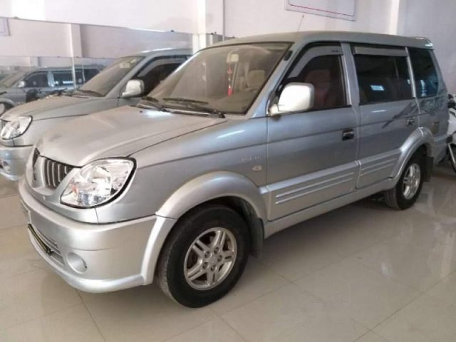 Bán Mitsubishi Jolie đời 2005, màu bạc chính chủ