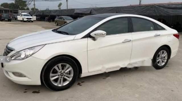 Bán ô tô Hyundai Sonata Y20 năm 2010, màu trắng, xe nhập chính chủ