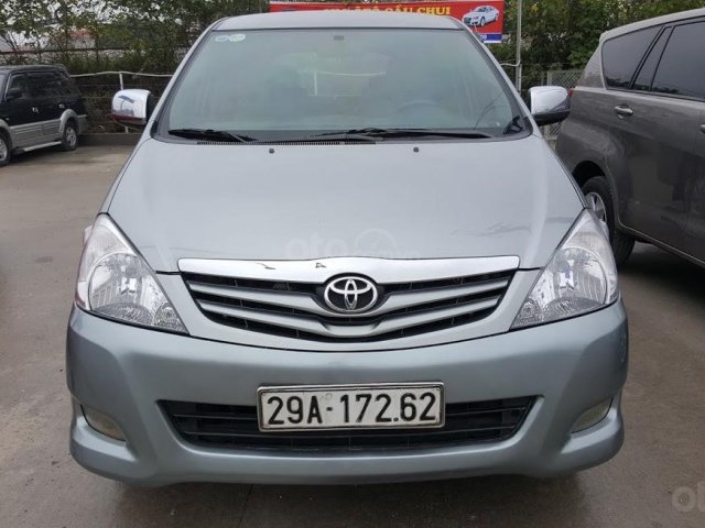 Bán Toyota Innova G SR 2011, màu bạc, giá chỉ 465 triệu0