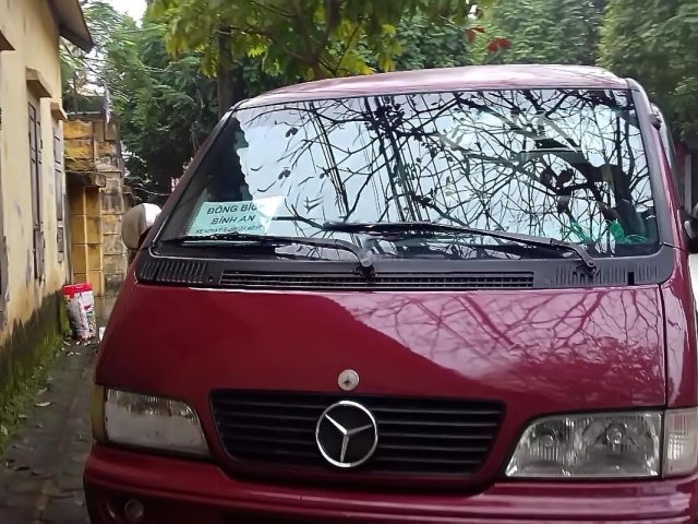 Cần bán xe Mercedes sản xuất năm 2004, vỏ nguyên dầy đẹp