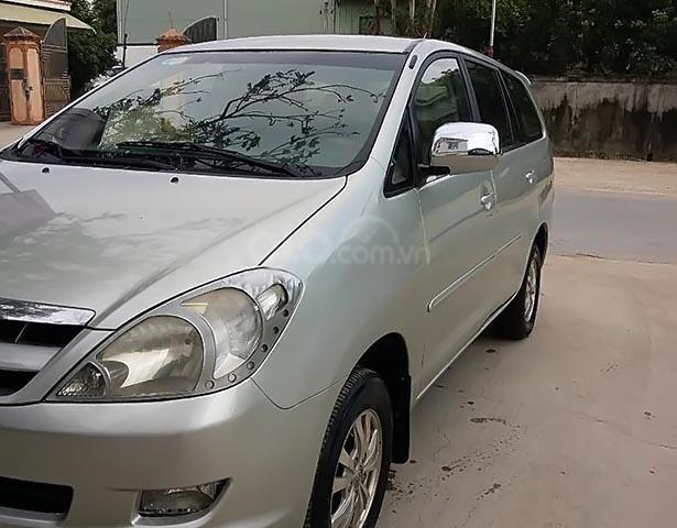 Bán Toyota Innova 2.0 MT sản xuất năm 2007, màu bạc