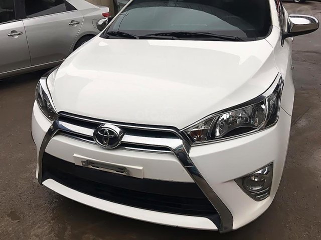 Bán ô tô Toyota Yaris 1.3G đời 2015, màu trắng, xe nhập chính chủ giá cạnh tranh