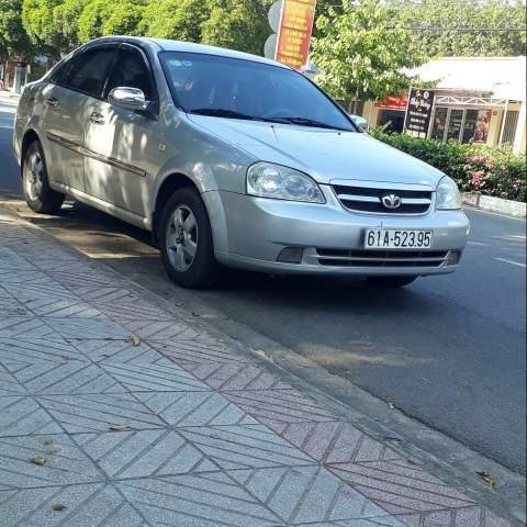 Bán Daewoo Lacetti năm sản xuất 2008, màu bạc