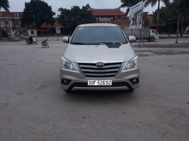 Bán ô tô Toyota Innova 2.0 E 2015 số tự động0